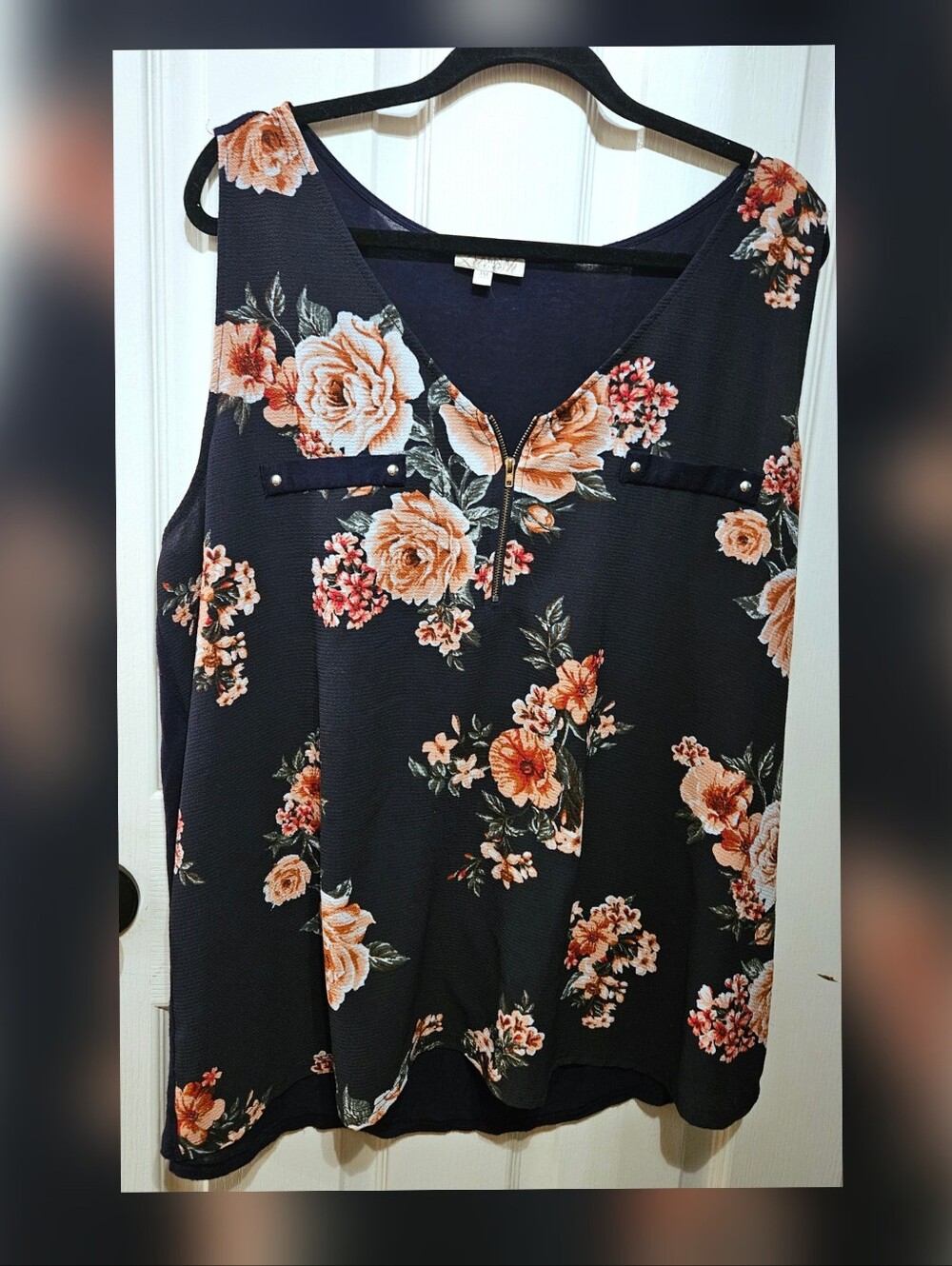 Lavish Navy Floral V-Neck Sleeveless Camisole with Peach Roses